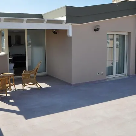 דירה B&B Cagliari Apartments קליארי